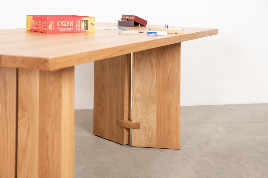 light wooden table